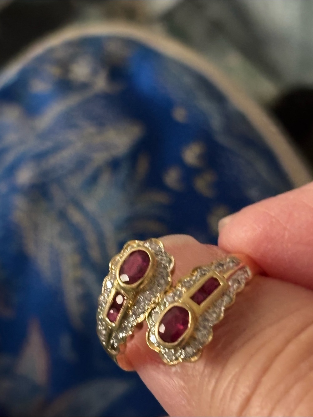 18K Gorgeous Ruby Ring With Diamonds Accents Vintage Ring 6.5 - Picture 5 of 7